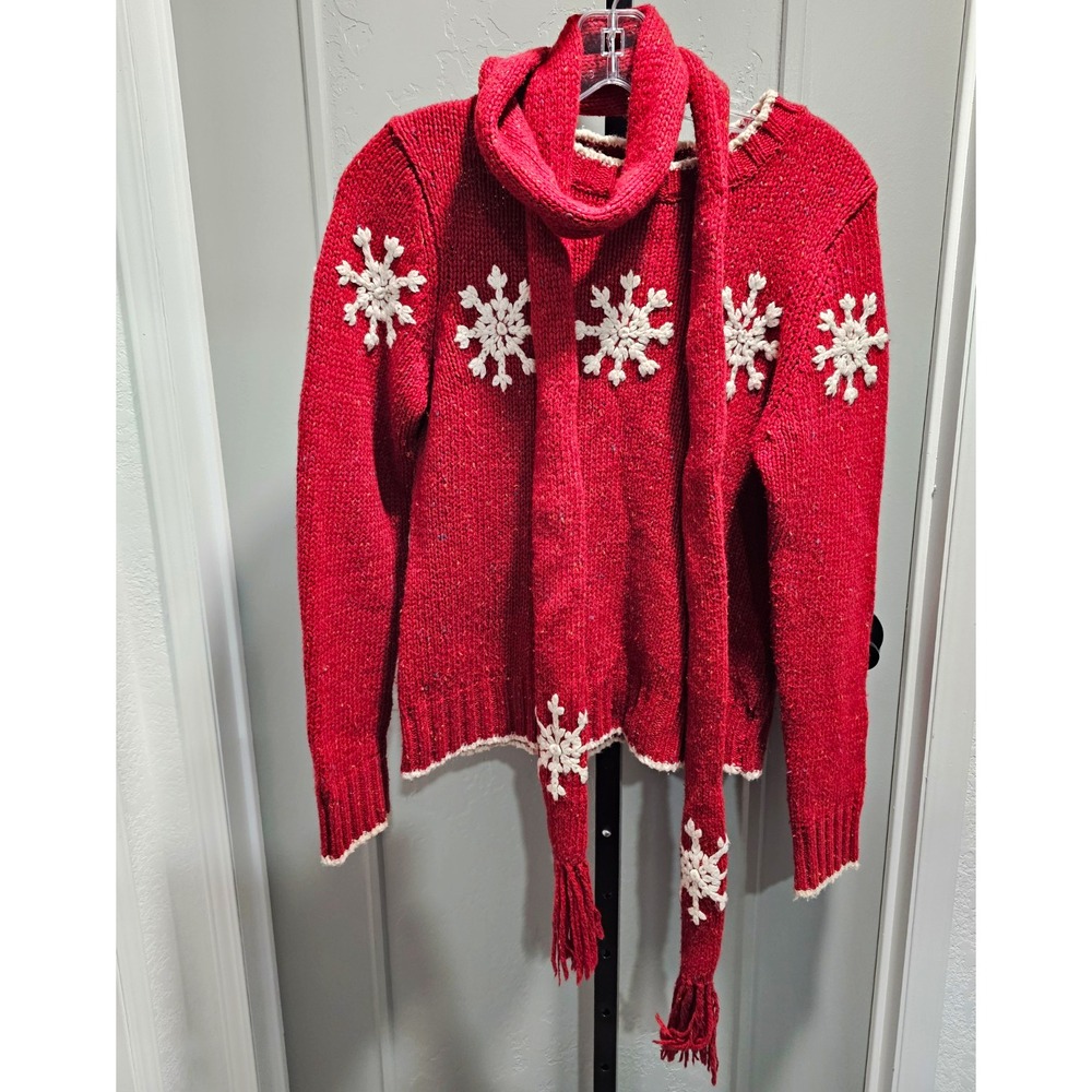 Vanity Womens M Red Snowflake Wool Blend Sweater Scarf Set Christmas Cottagecore